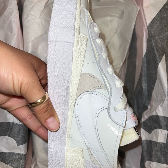 Never worn, new nike low blazers. woman’s 8.5, mens 6 - Picture 2 of 6